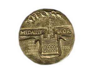 Powiksz: ZOTY MEDAL w 2004 r. 